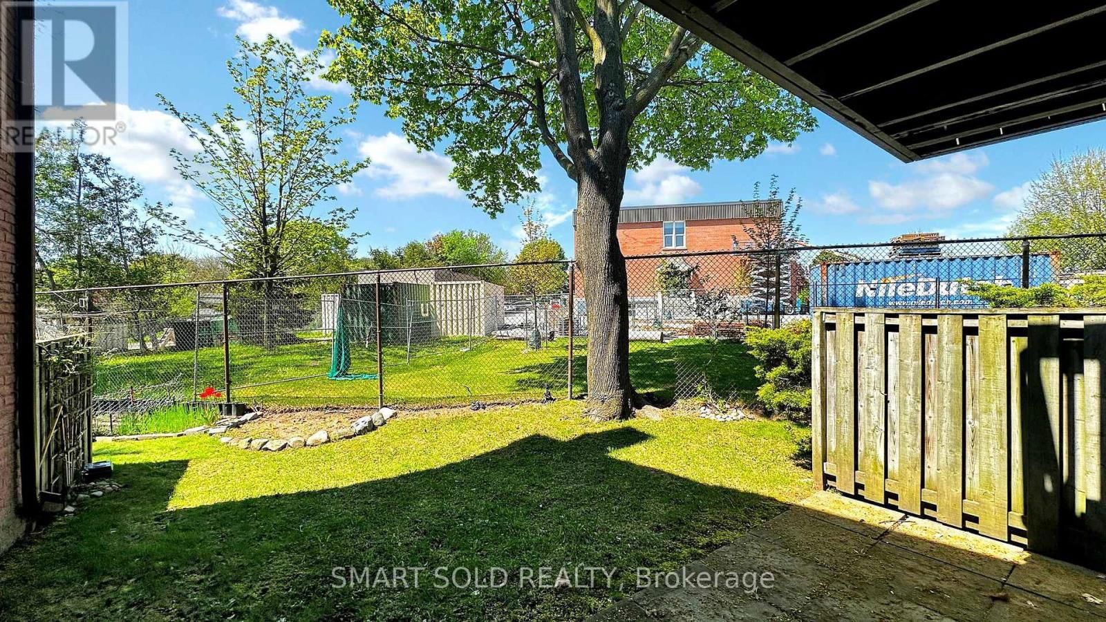 19 - 2606 MIDLAND AVENUE Image 48