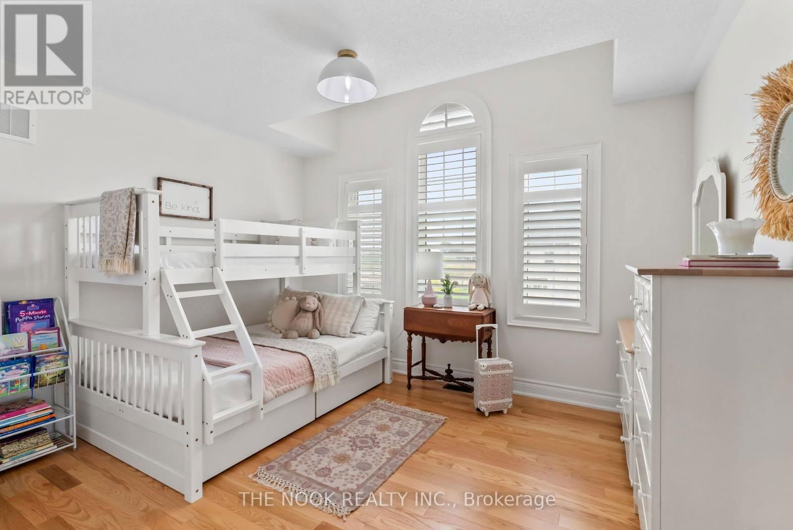 110 WAMSLEY CRESCENT Image 29