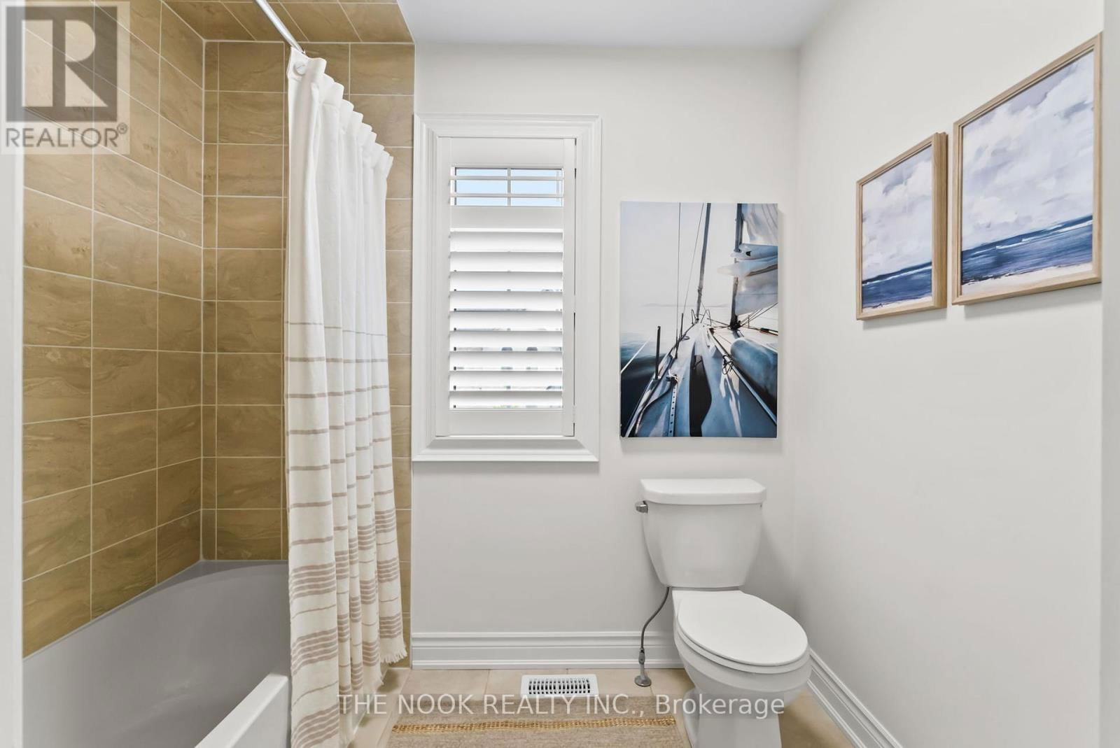 110 WAMSLEY CRESCENT Image 32