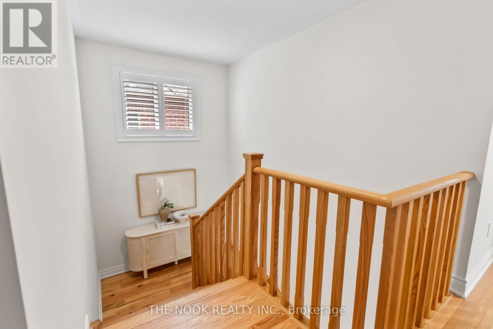 110 WAMSLEY CRESCENT Image 37