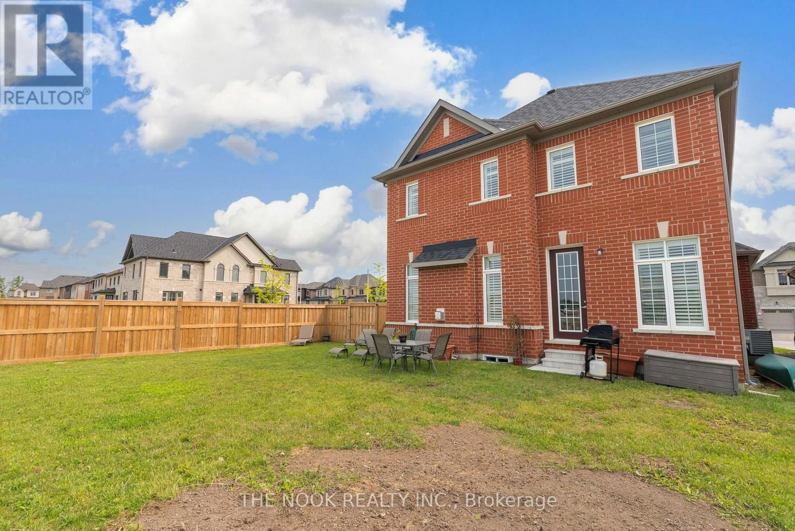 110 WAMSLEY CRESCENT Image 47