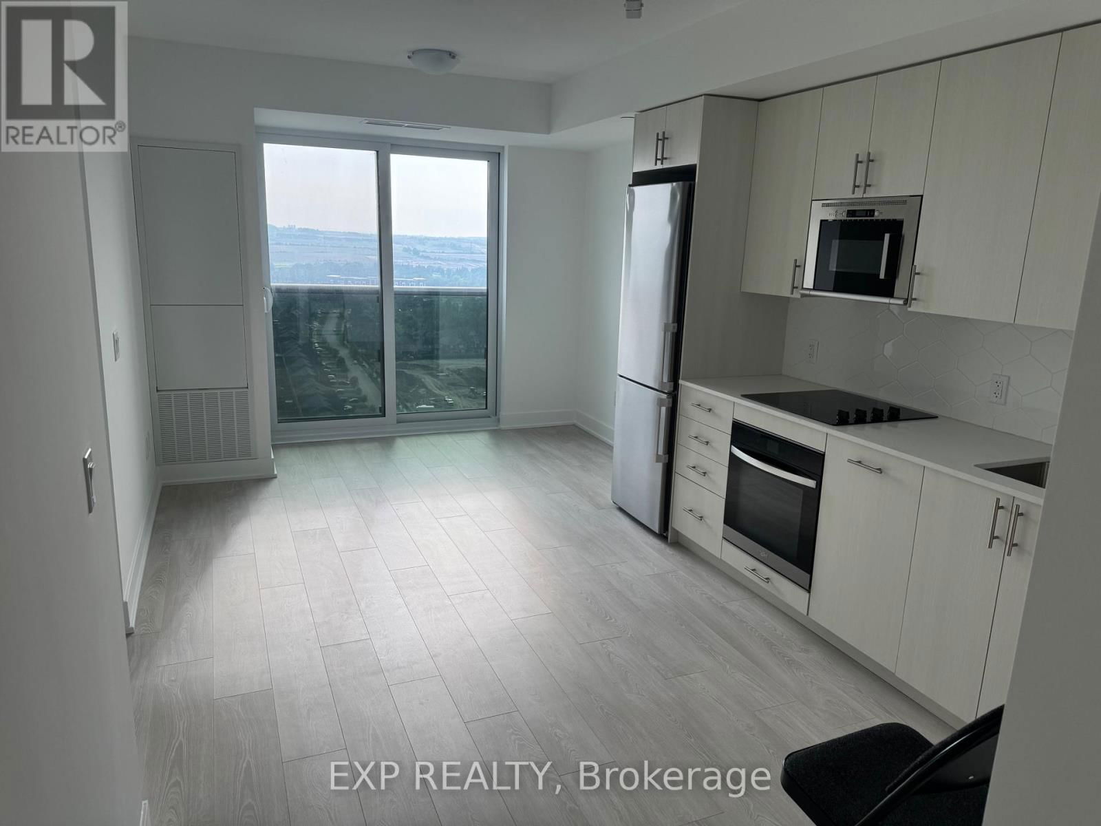 2403 - 2545 SIMCOE STREET NORTH Image 2