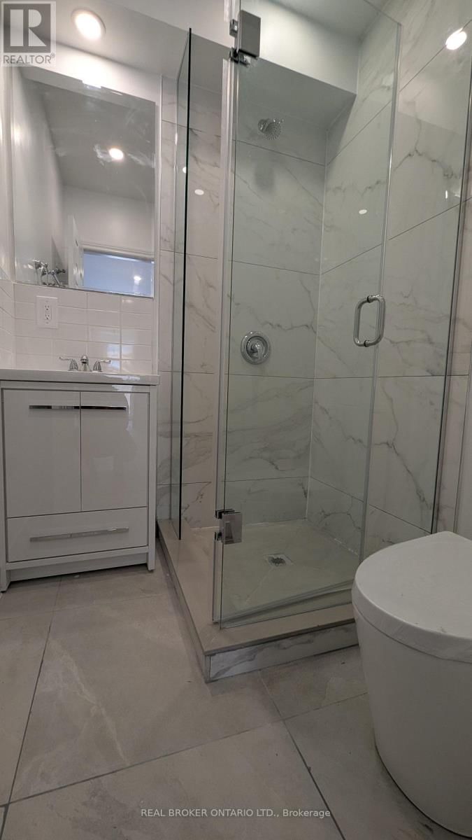 Unit #2 - 1150 WOODBINE AVENUE Image 7