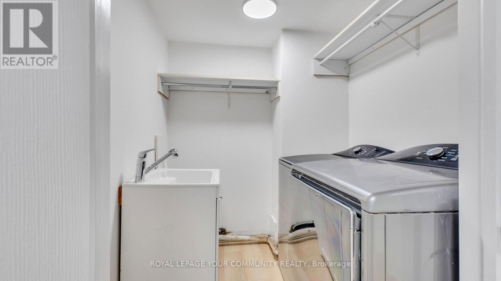 287 JARVIS STREET Image 23