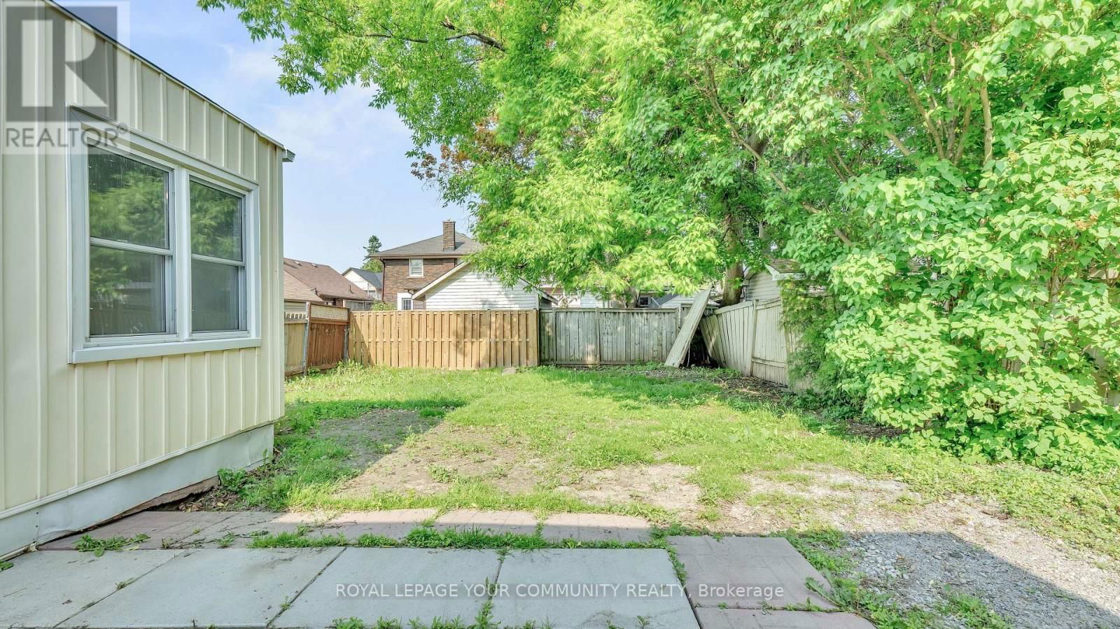 287 JARVIS STREET Image 26