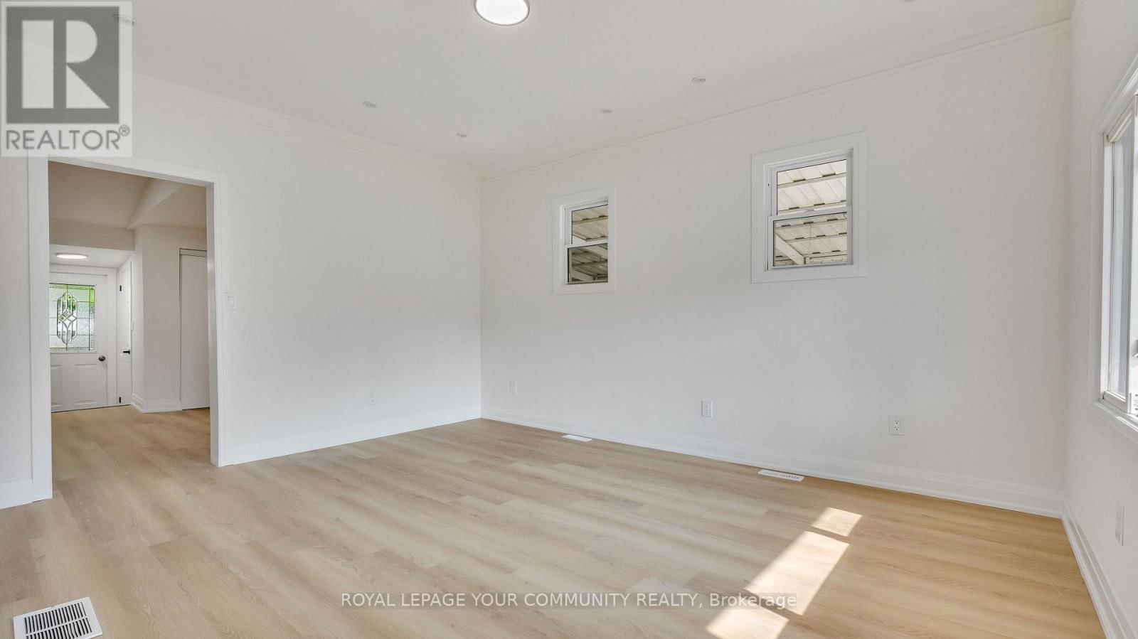 287 JARVIS STREET Image 6