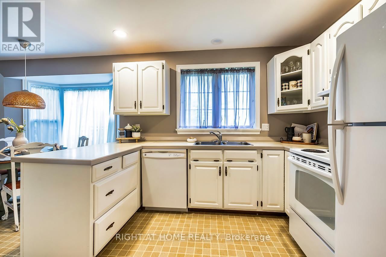 400 MCDONALD STREET Image 10