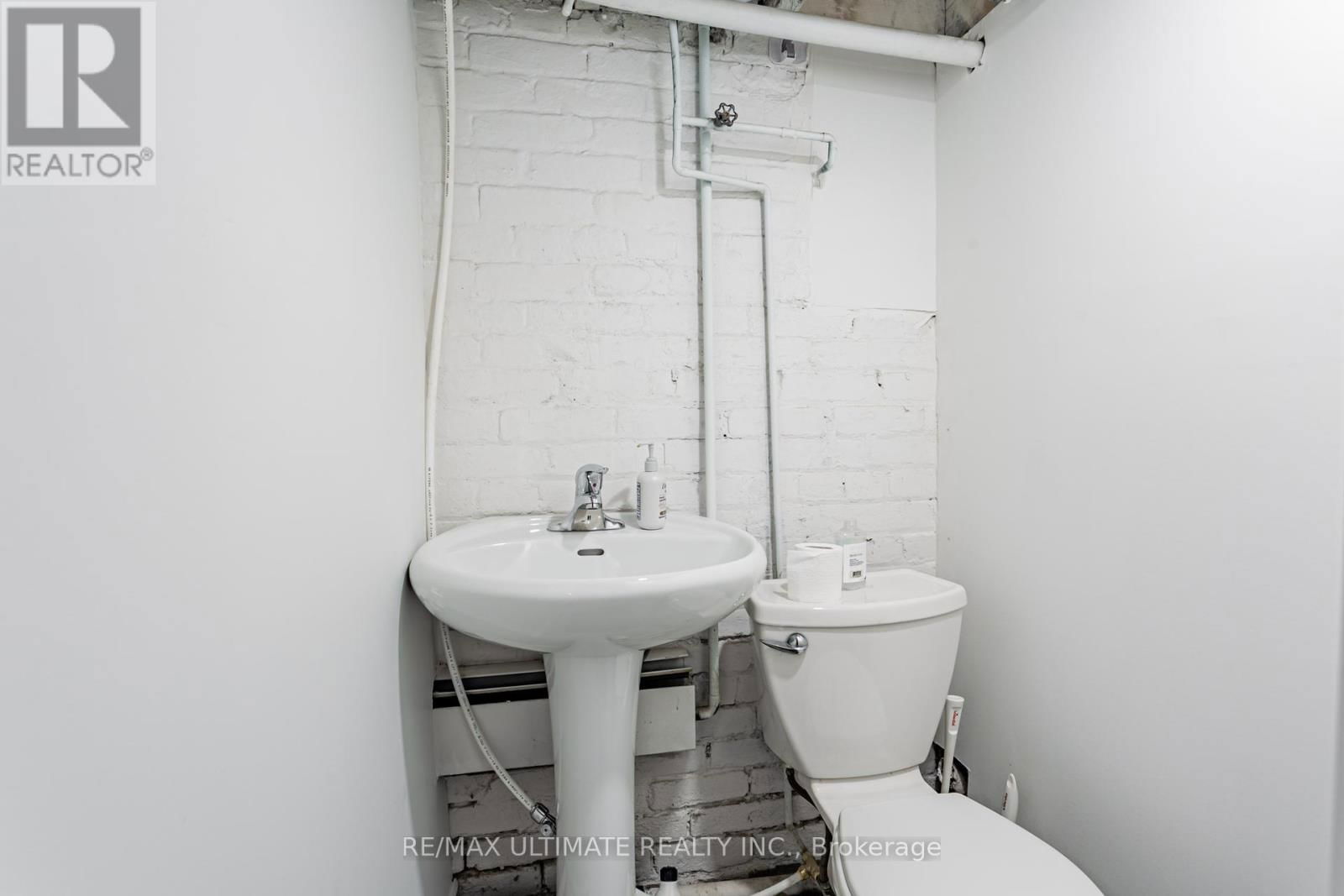 275 KENILWORTH AVENUE Image 40