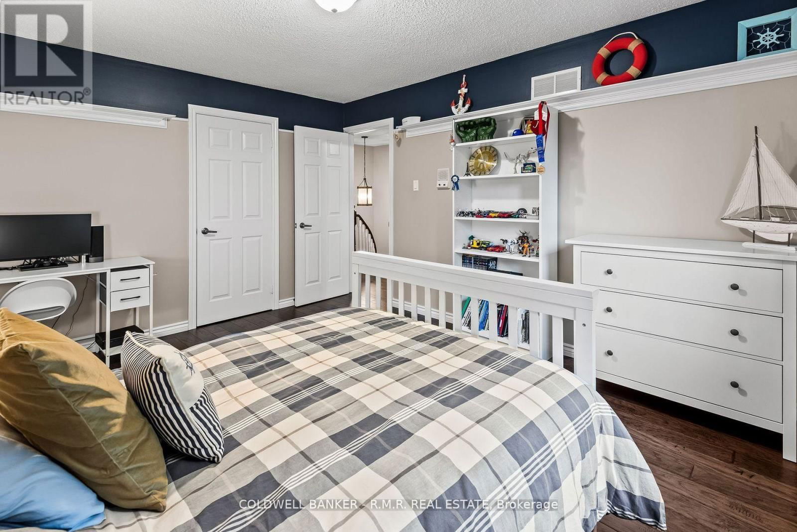 9 O'CONNOR DRIVE Image 25