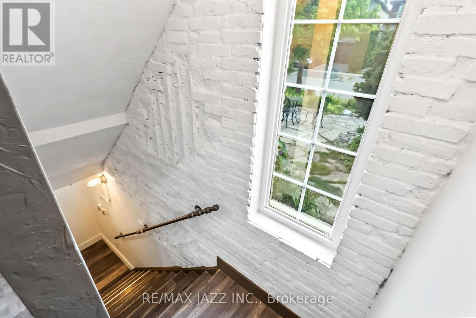 119 BETTINA PLACE Image 37
