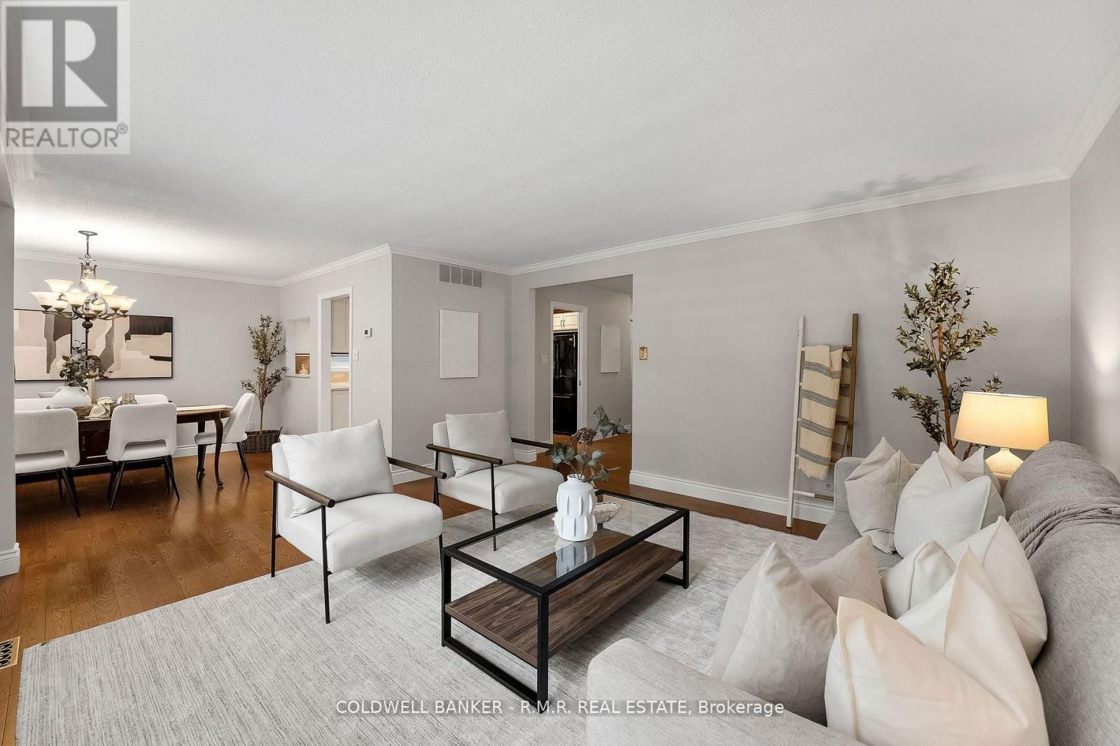 922 WYLDEWOOD DRIVE Image 17