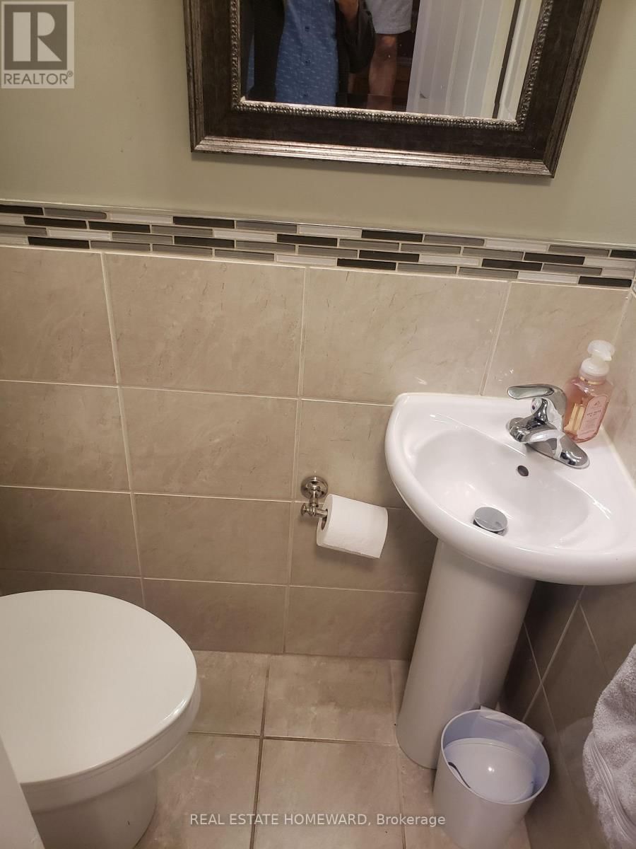 551 DORCHESTER DRIVE Image 10