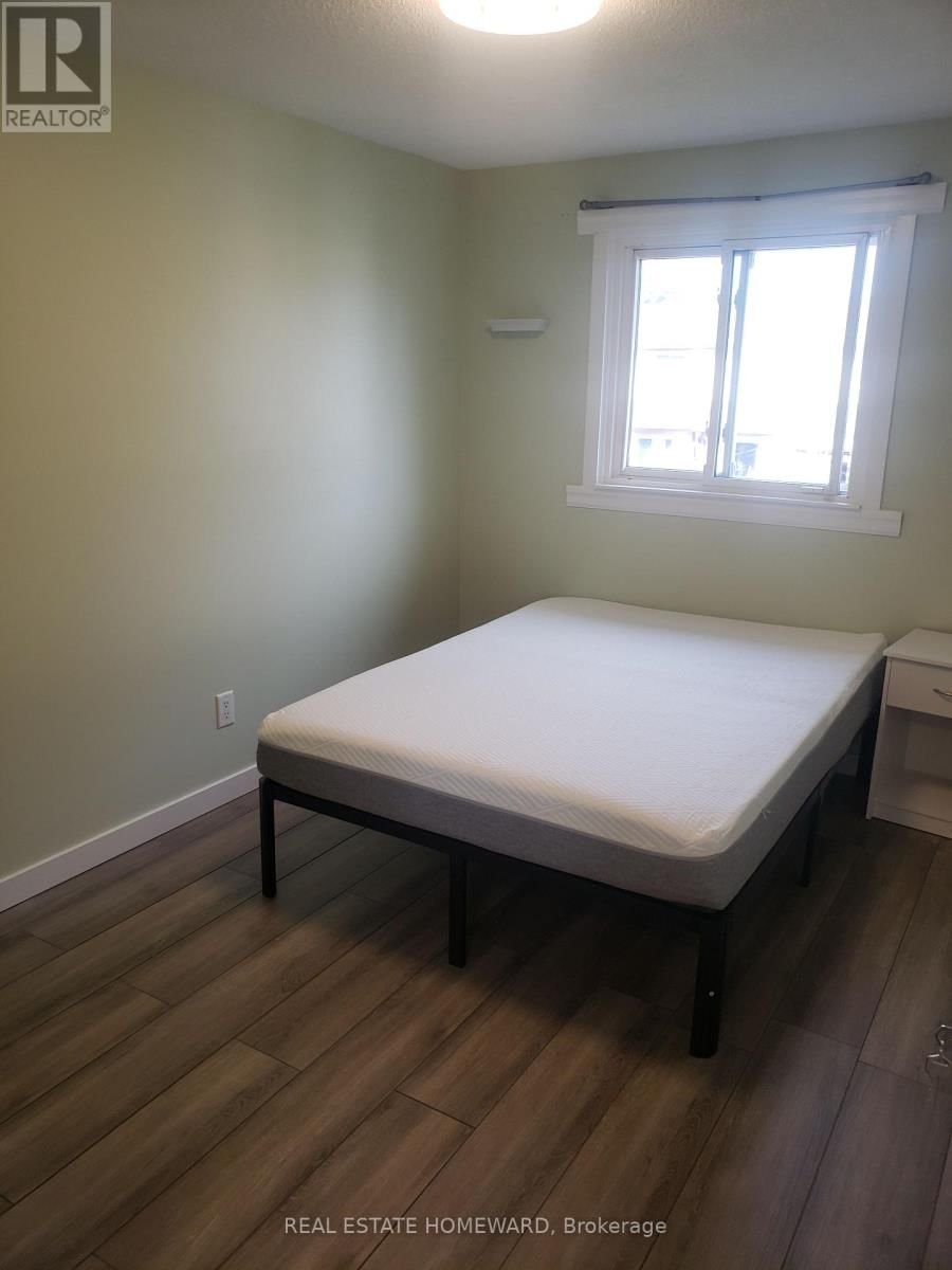 551 DORCHESTER DRIVE Image 5