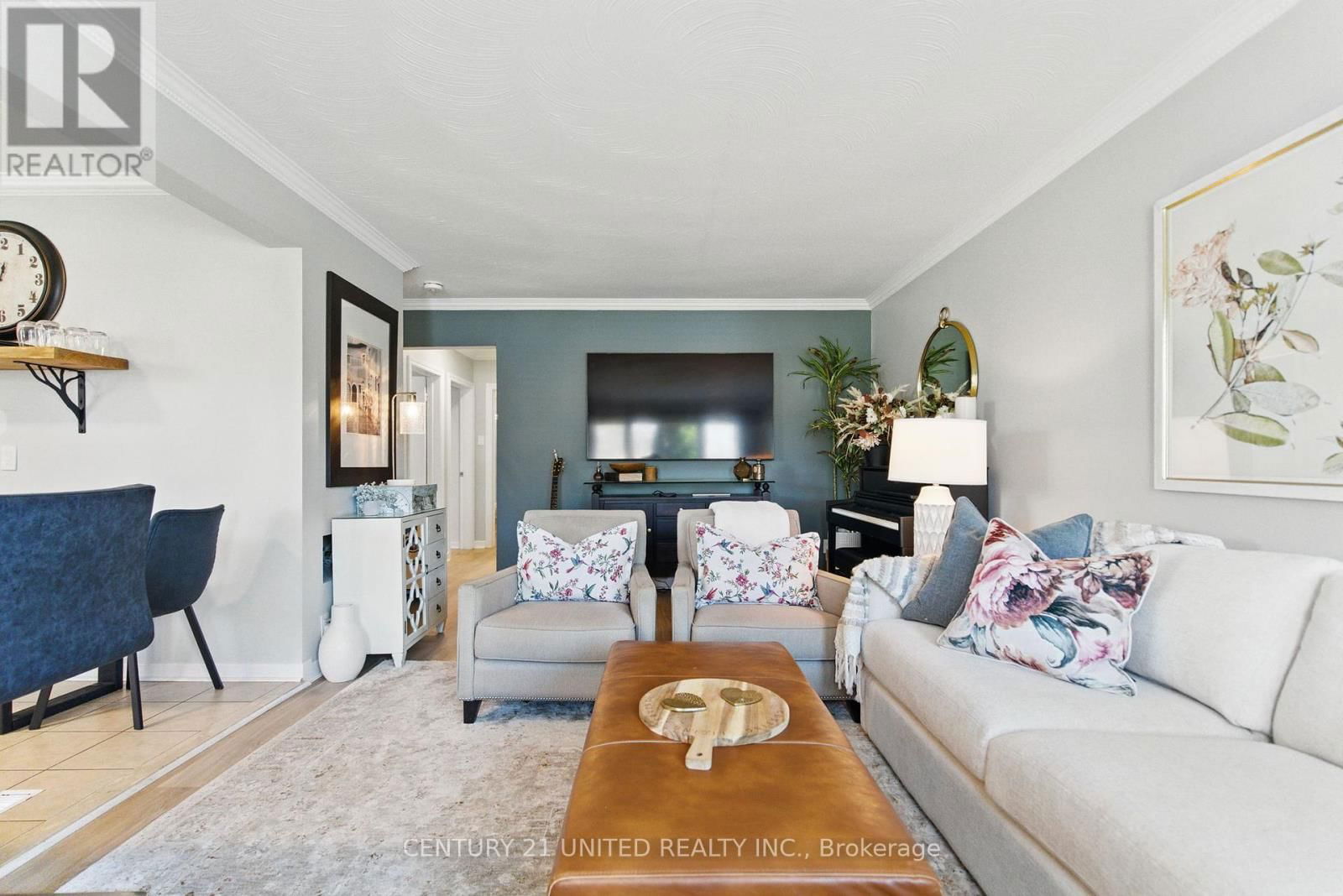 243 LUPIN DRIVE Image 15