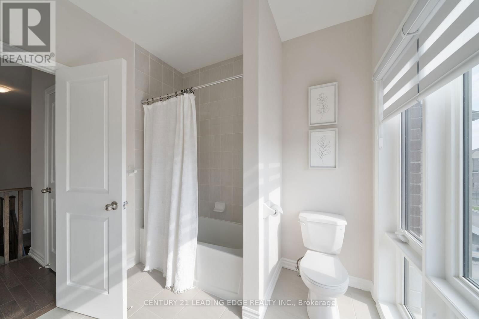56 PRIORY DRIVE Image 23