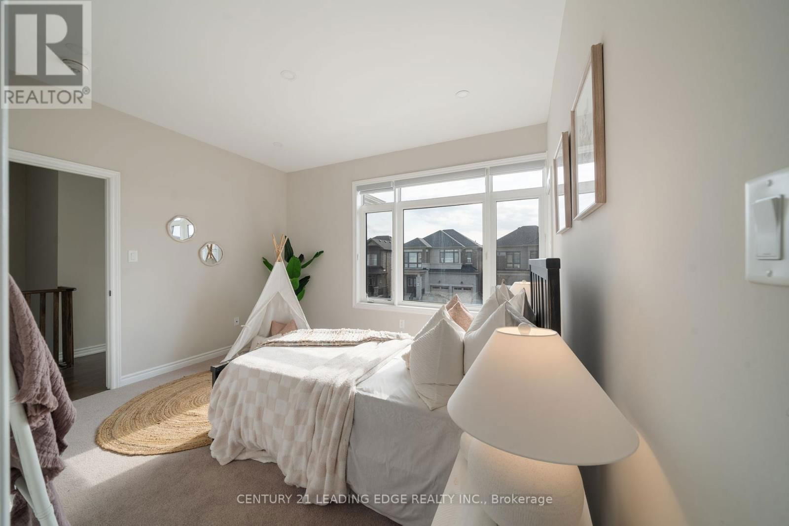56 PRIORY DRIVE Image 25