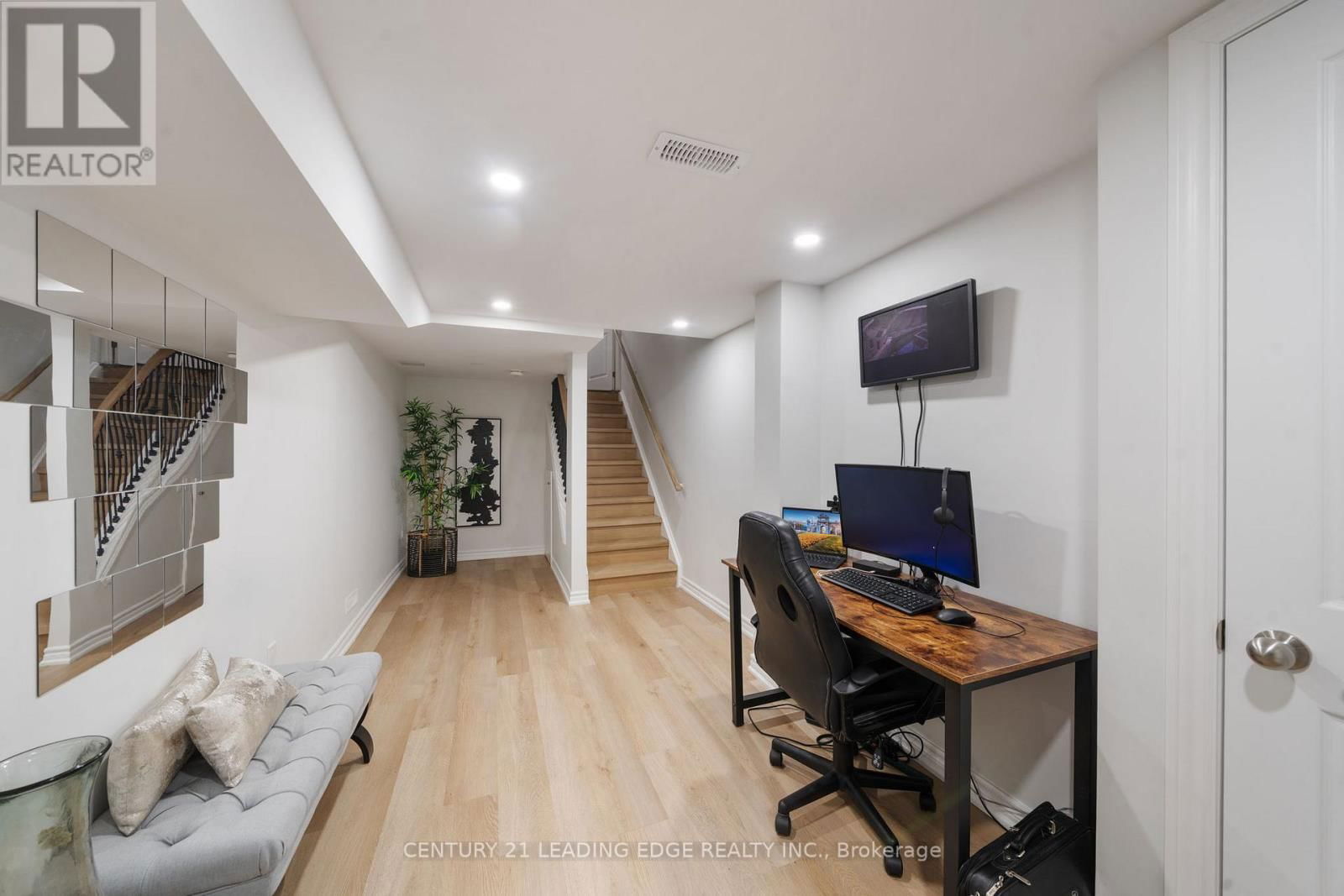 56 PRIORY DRIVE Image 34