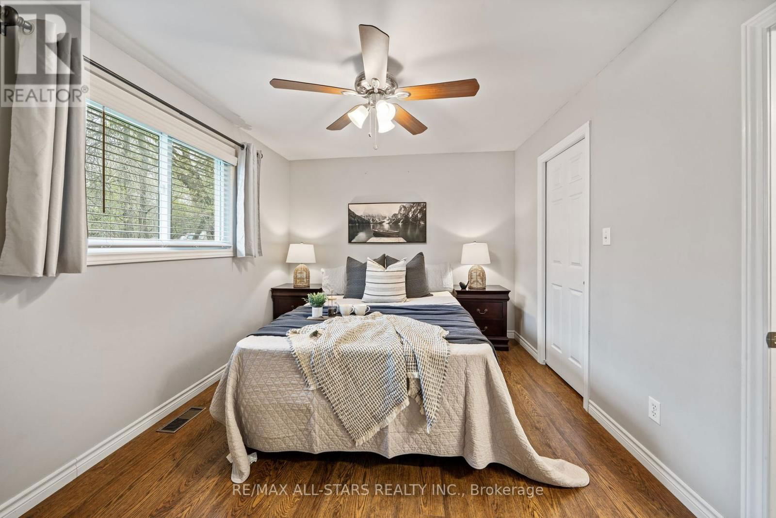 2 HENRIETTA STREET Image 16