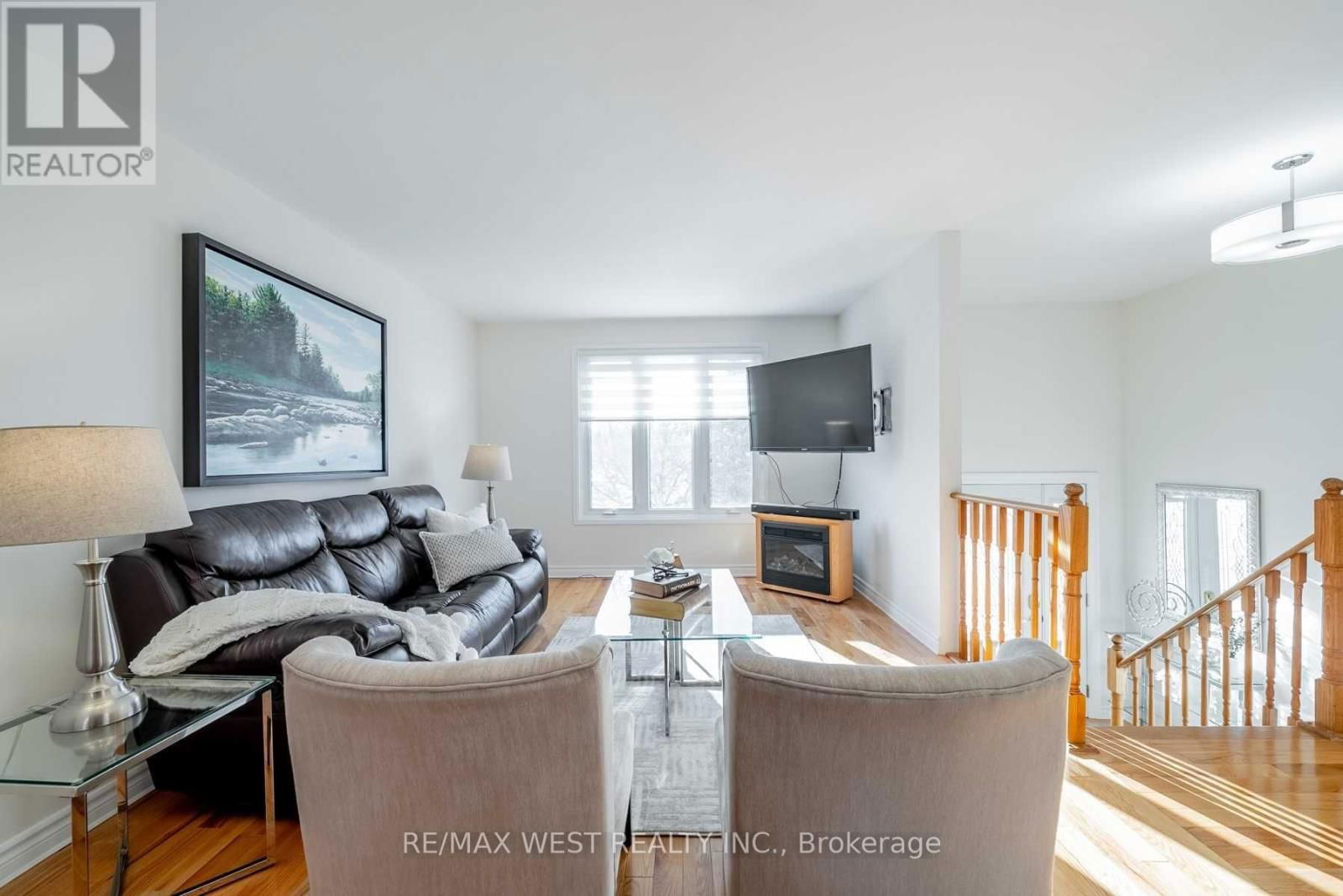 Main Fl - 23 BRUNTSFIELD STREET Image 5