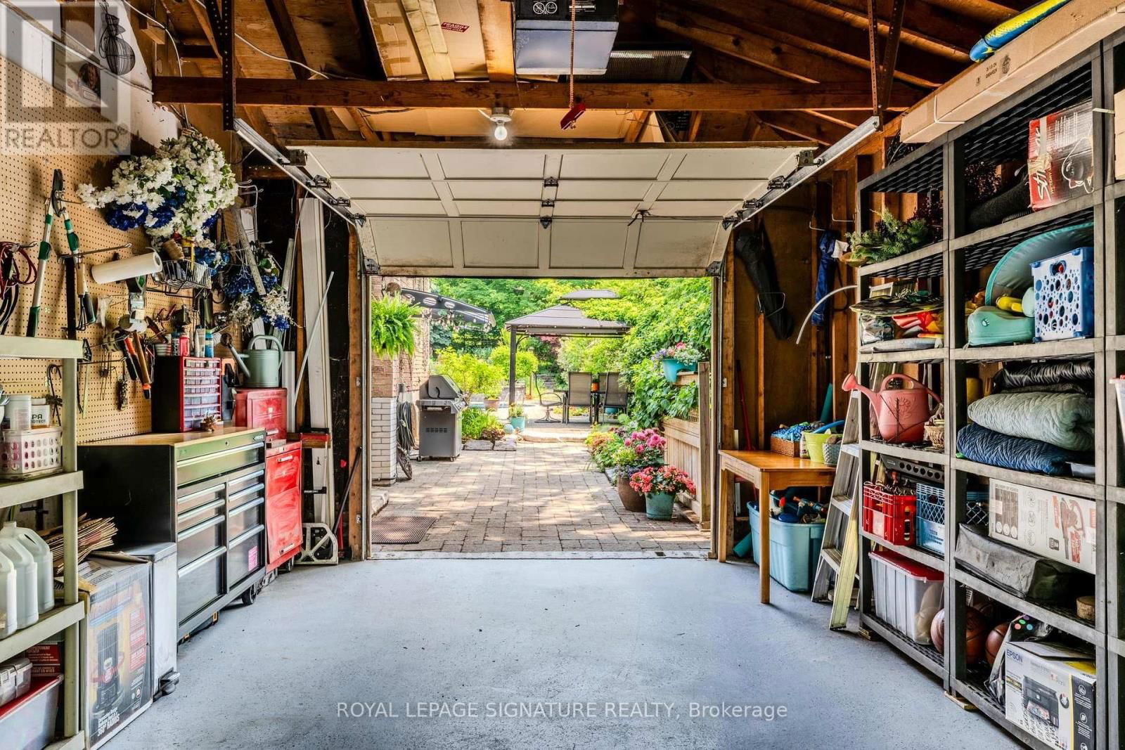 1425 OLD FOREST ROAD Image 32