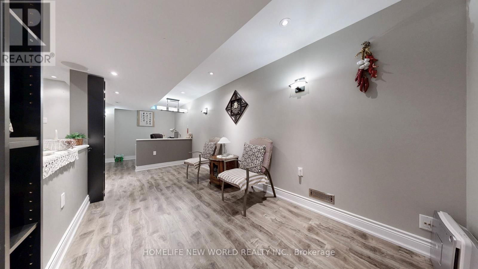 33 TASKER CRESCENT Image 21