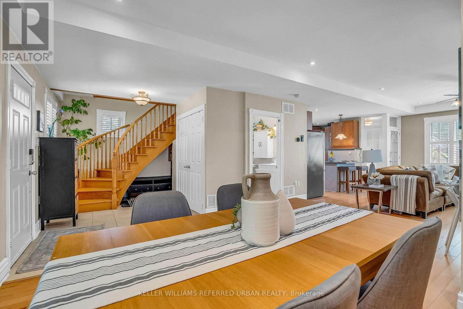 5 DONORA DRIVE Image 15