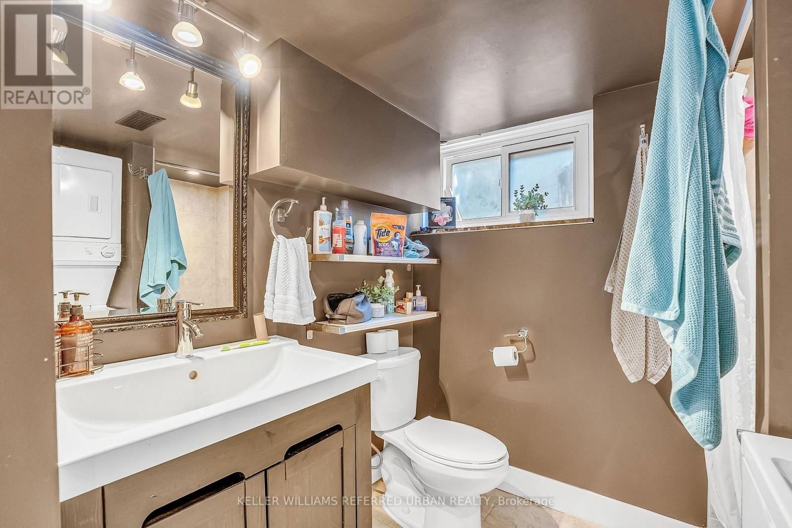 5 DONORA DRIVE Image 35