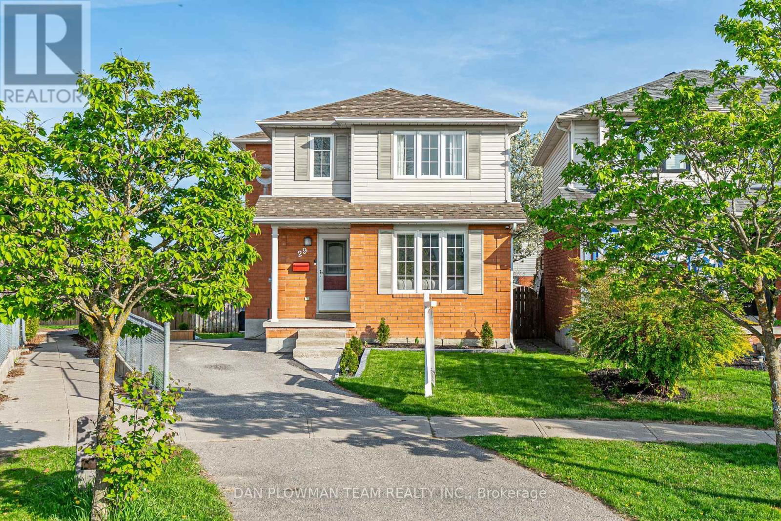 29 BARRON COURT Image 1