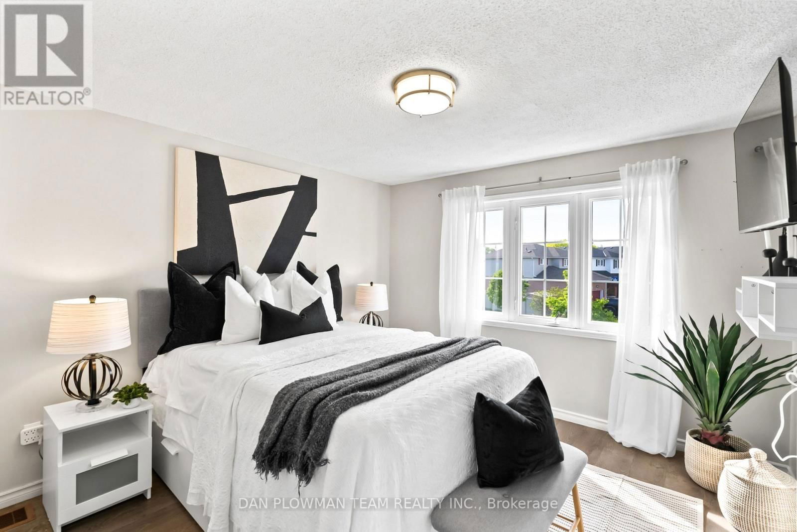 29 BARRON COURT Image 17