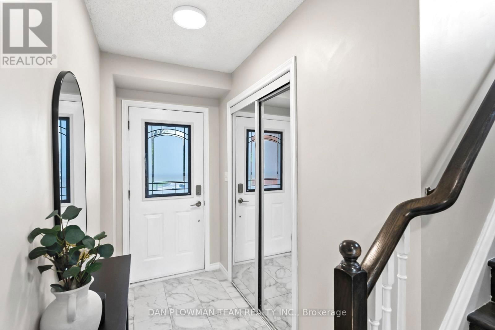 29 BARRON COURT Image 2