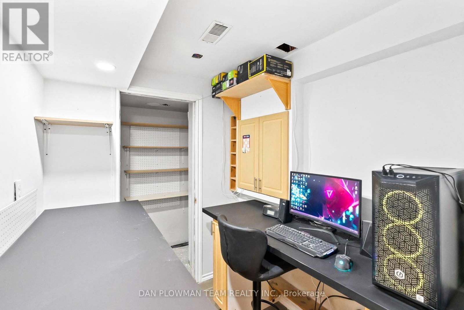 29 BARRON COURT Image 32