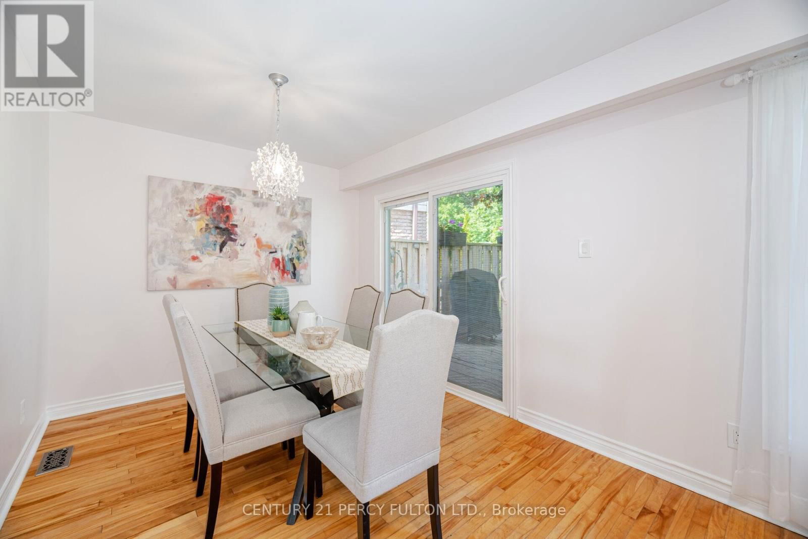 541 CREEKVIEW CIRCLE Image 11