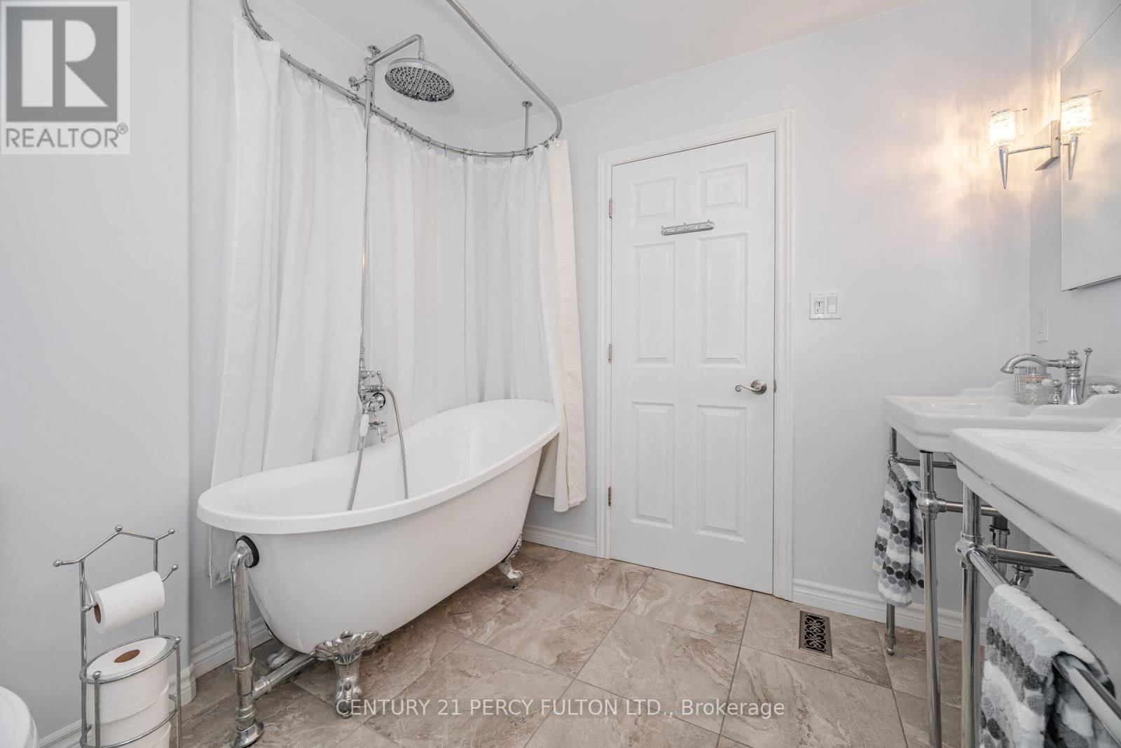 541 CREEKVIEW CIRCLE Image 25