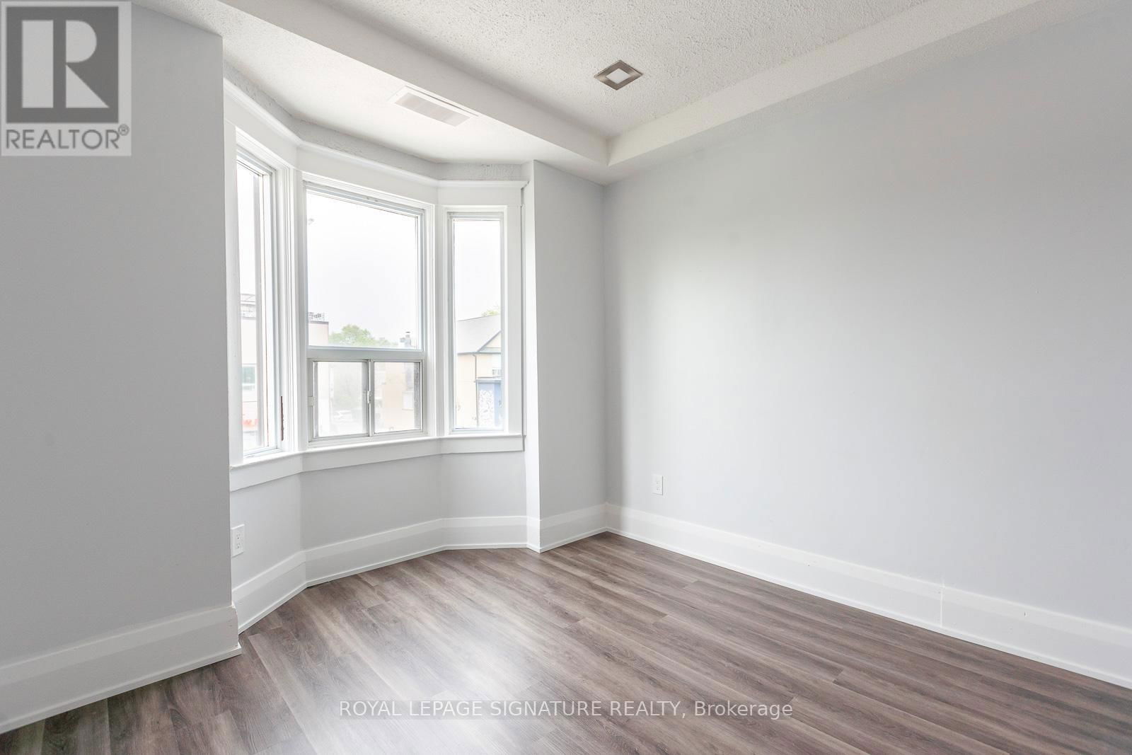 A - 2161 DANFORTH AVENUE Image 14
