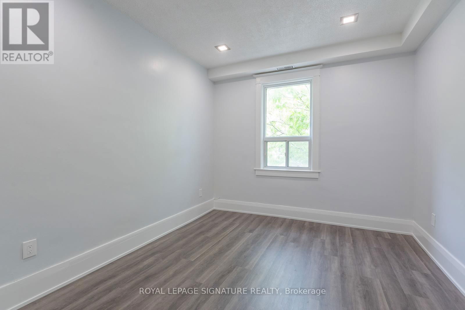 A - 2161 DANFORTH AVENUE Image 15