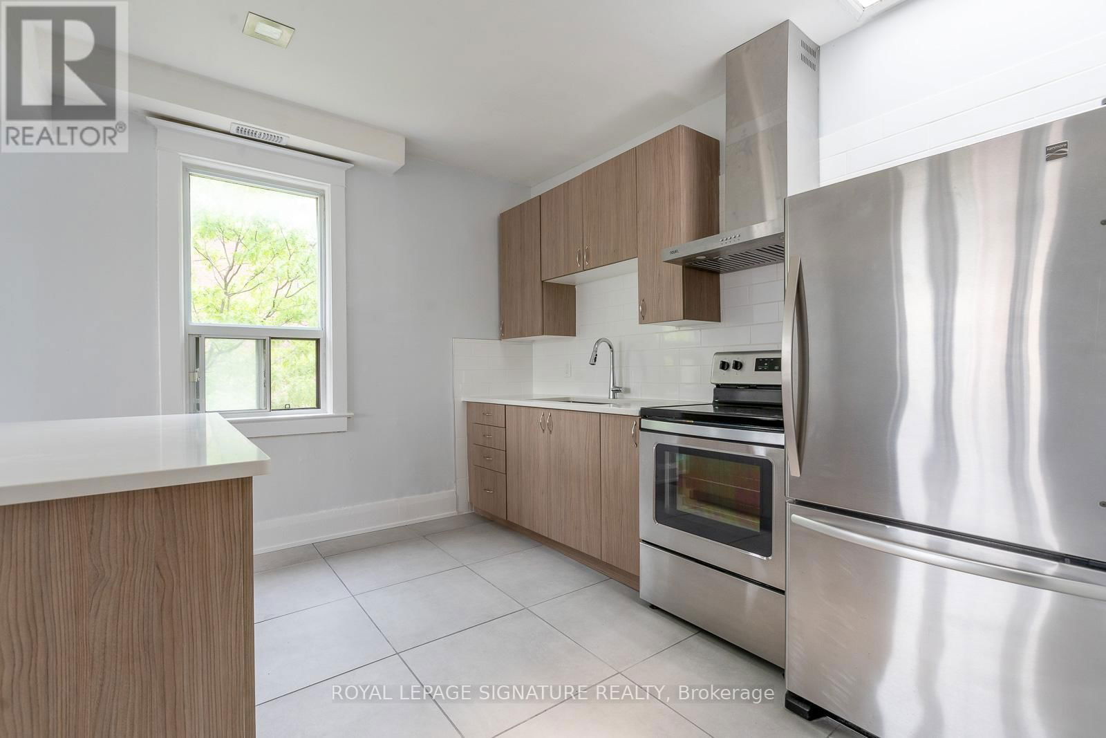 A - 2161 DANFORTH AVENUE Image 3