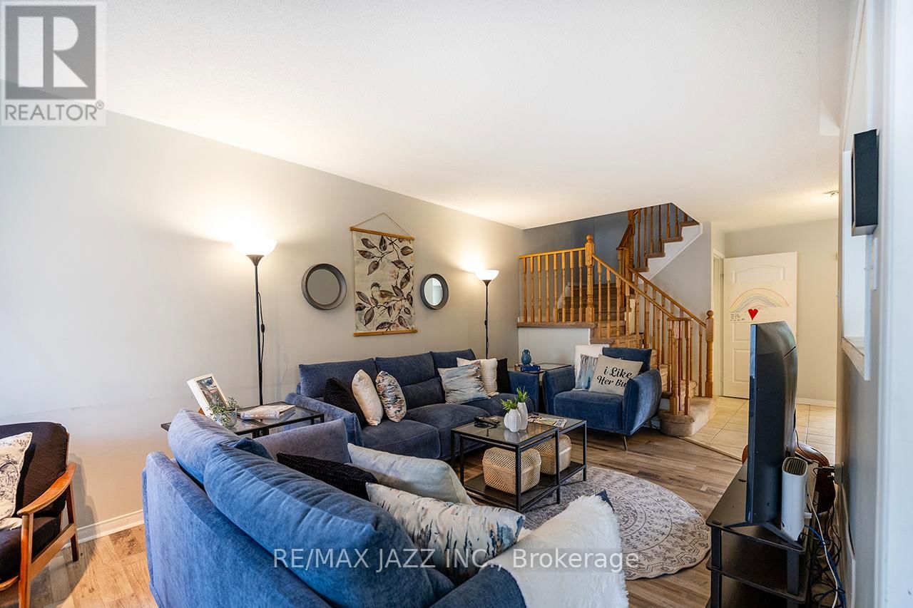 80 BARRISTER AVENUE Image 18