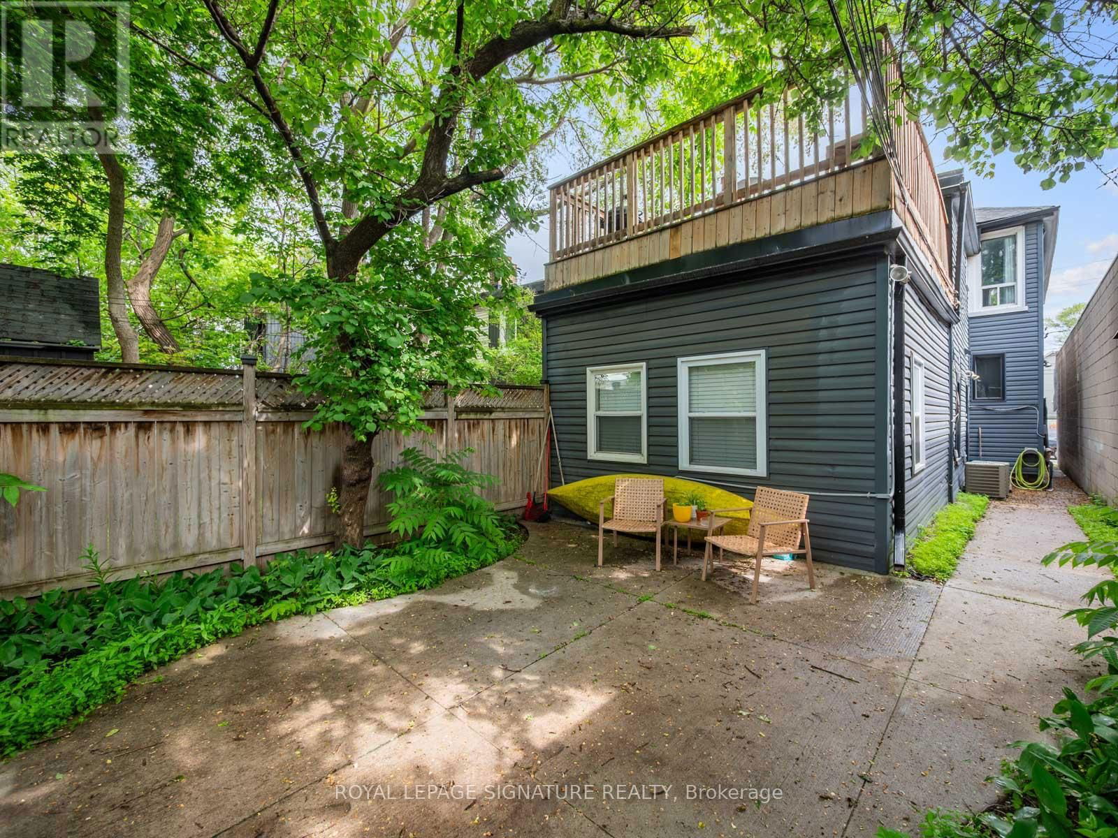 512 EASTERN AVENUE Image 37