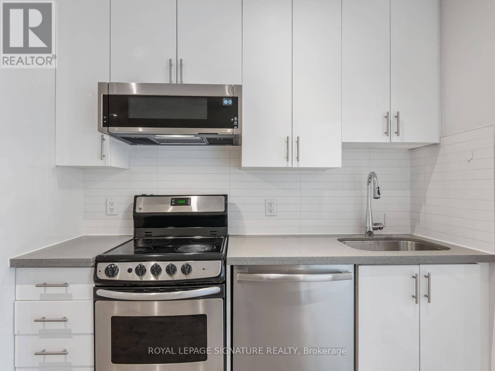 512 EASTERN AVENUE Image 6