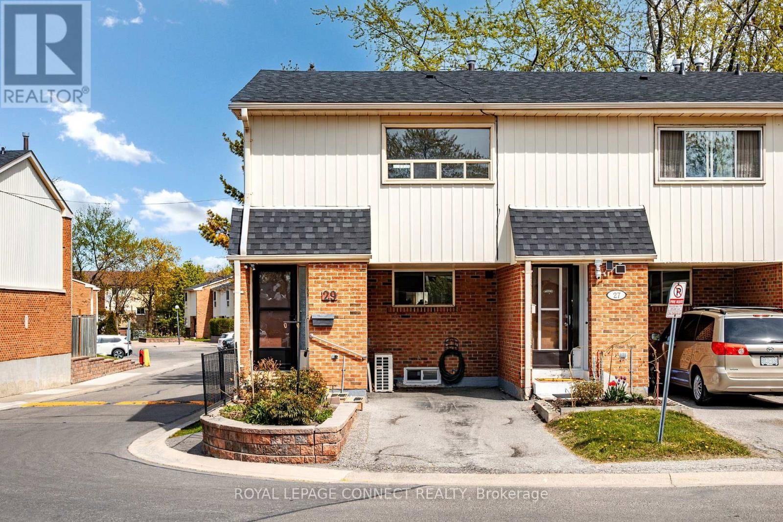 29 - 2451 BRIDLETOWNE CIRCLE Image 2