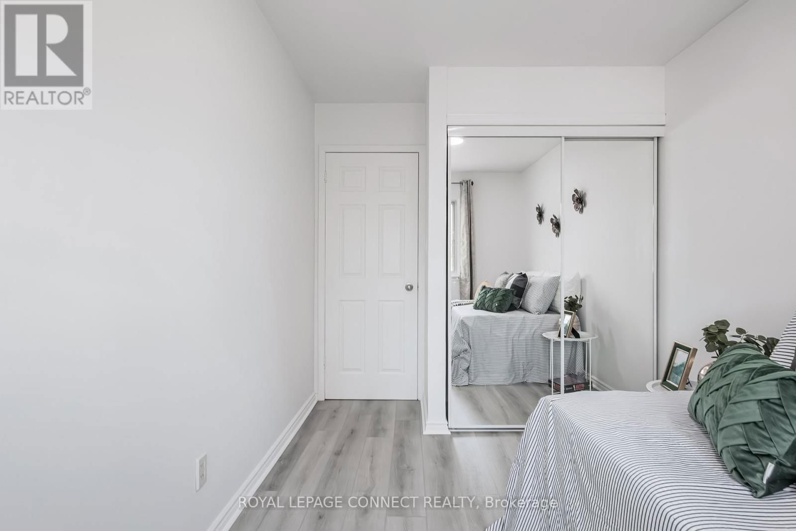 29 - 2451 BRIDLETOWNE CIRCLE Image 32