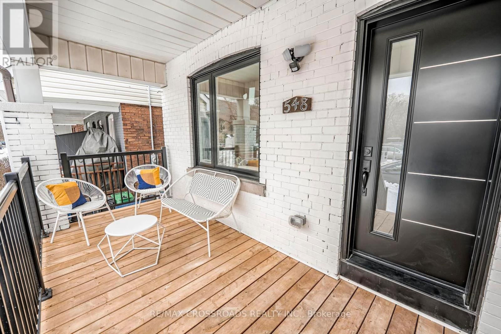548 GLEBEHOLME BOULEVARD Image 2