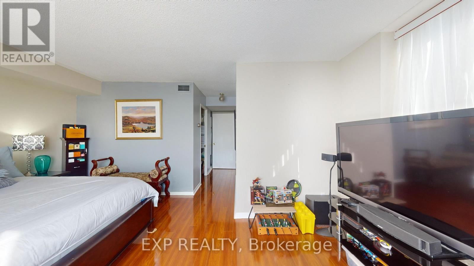 712 - 330 MCCOWAN ROAD Image 23