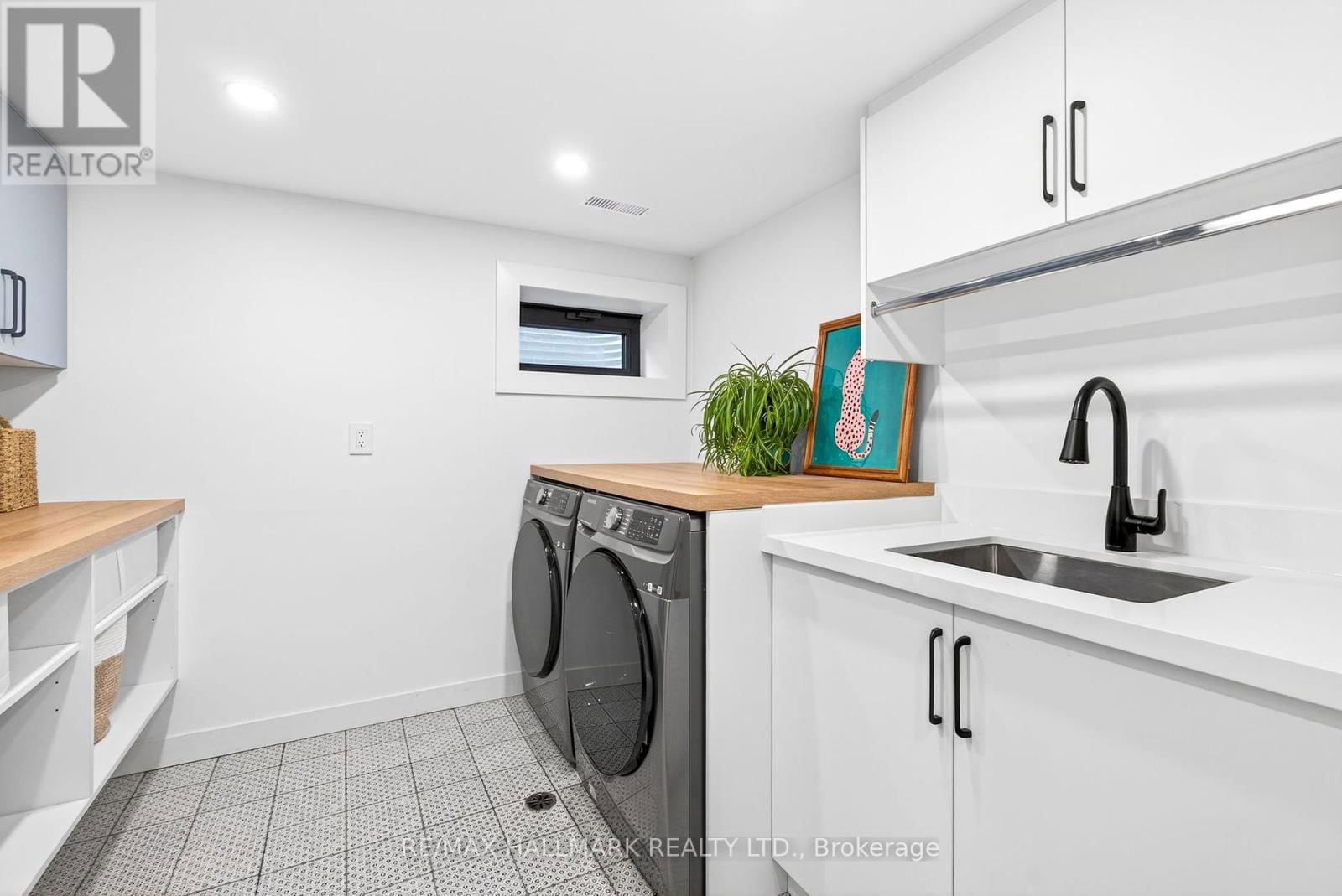 225 CATALINA DRIVE Image 38