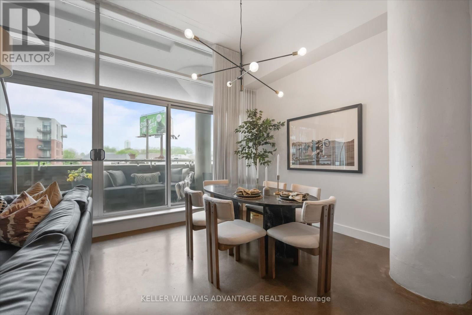 302 - 233 CARLAW AVENUE Image 18