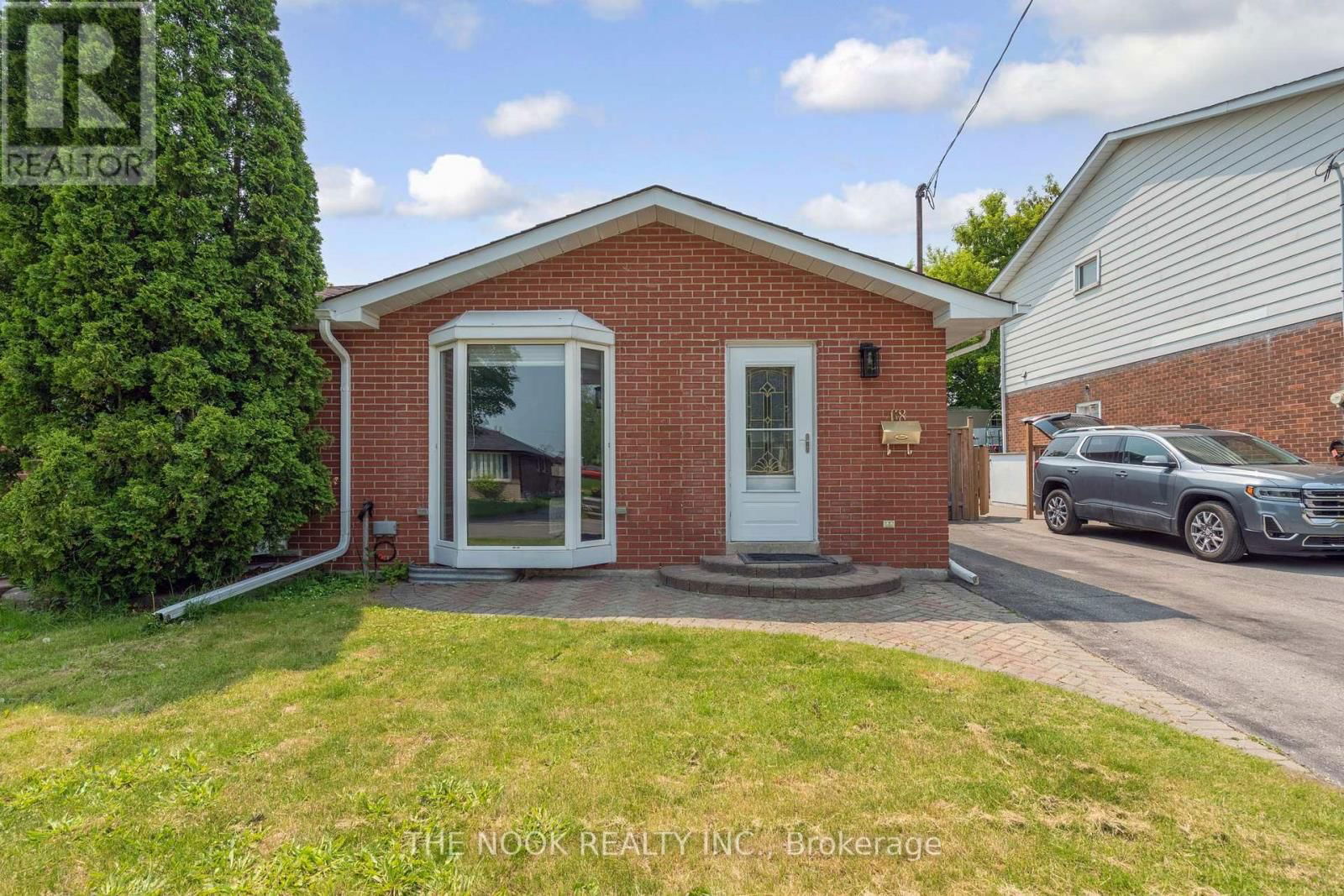 68 VANCOUVER COURT Image 1