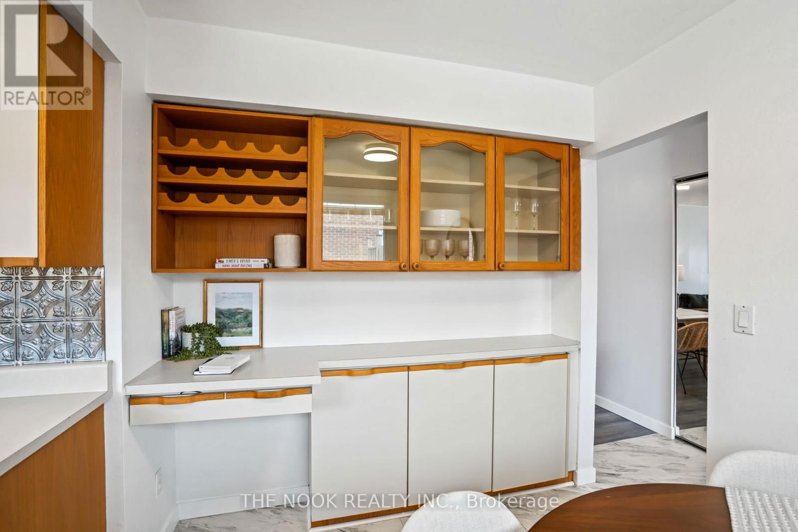 68 VANCOUVER COURT Image 7