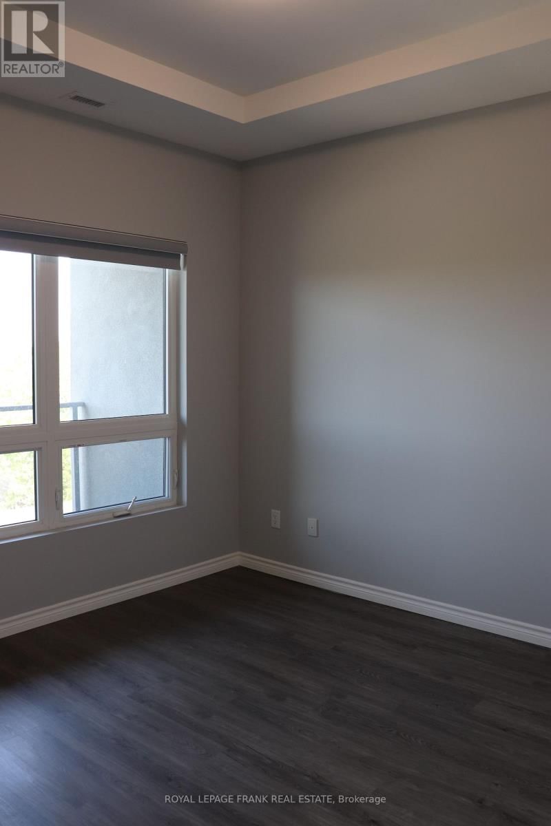 D - 513 DUNDAS STREET EAST Image 8