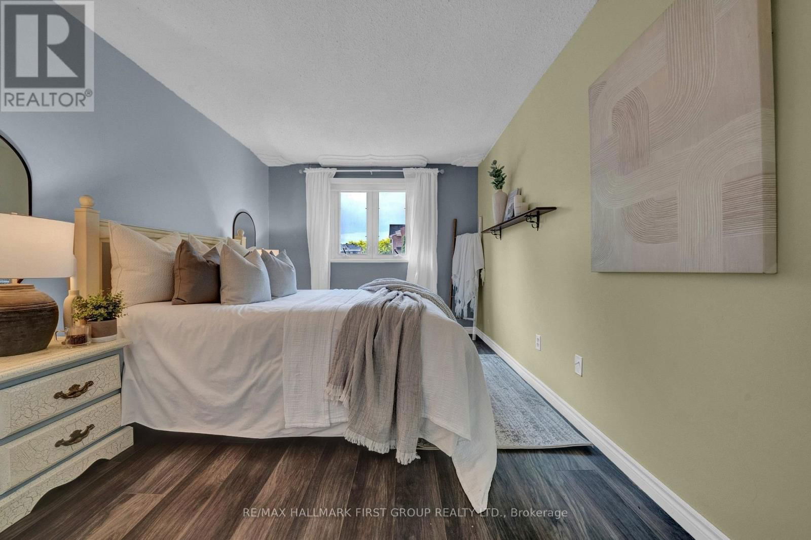 747 CRICKLEWOOD DRIVE Image 19