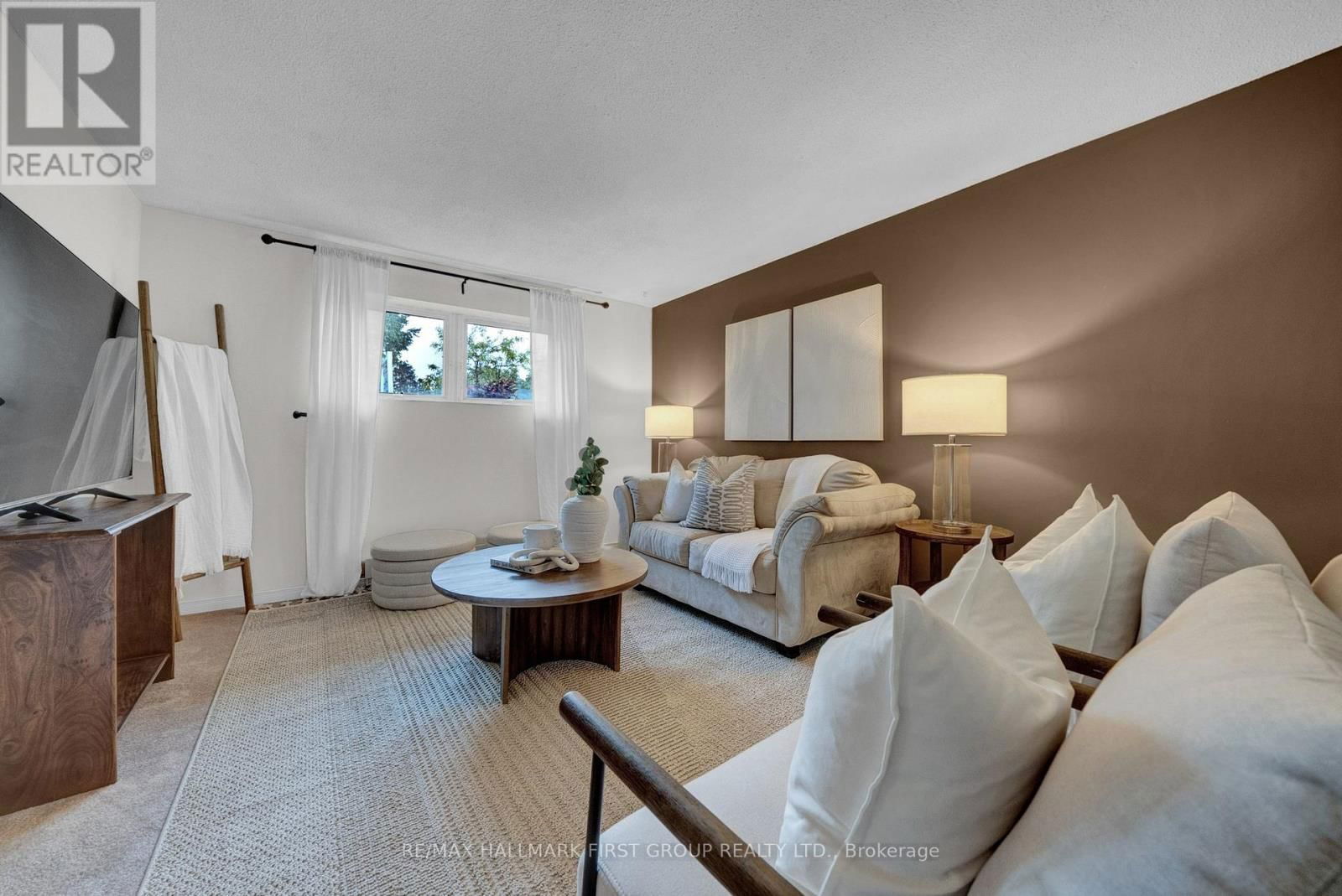 747 CRICKLEWOOD DRIVE Image 25